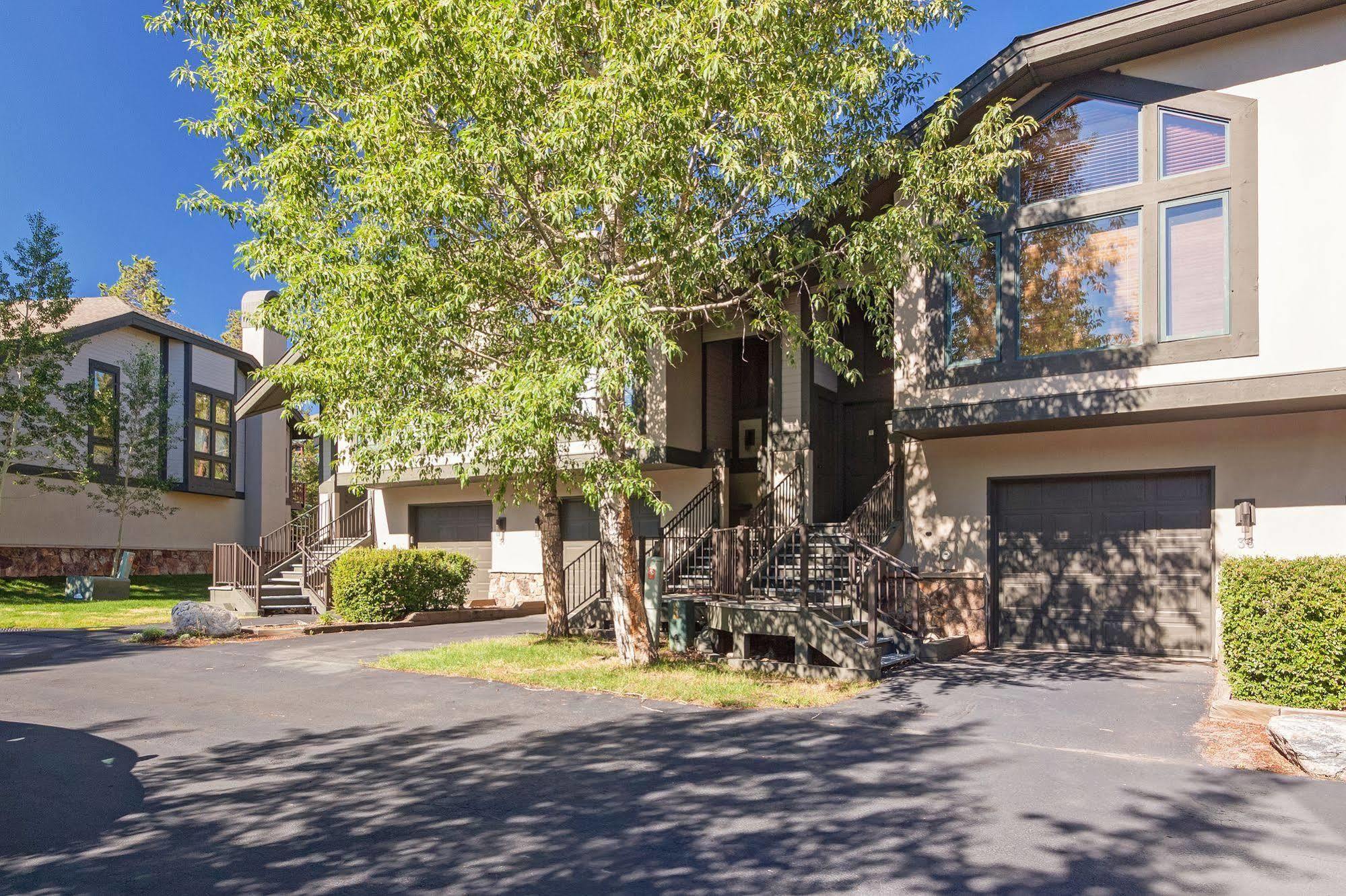 One Breckenridge Place Townhomes מראה חיצוני תמונה