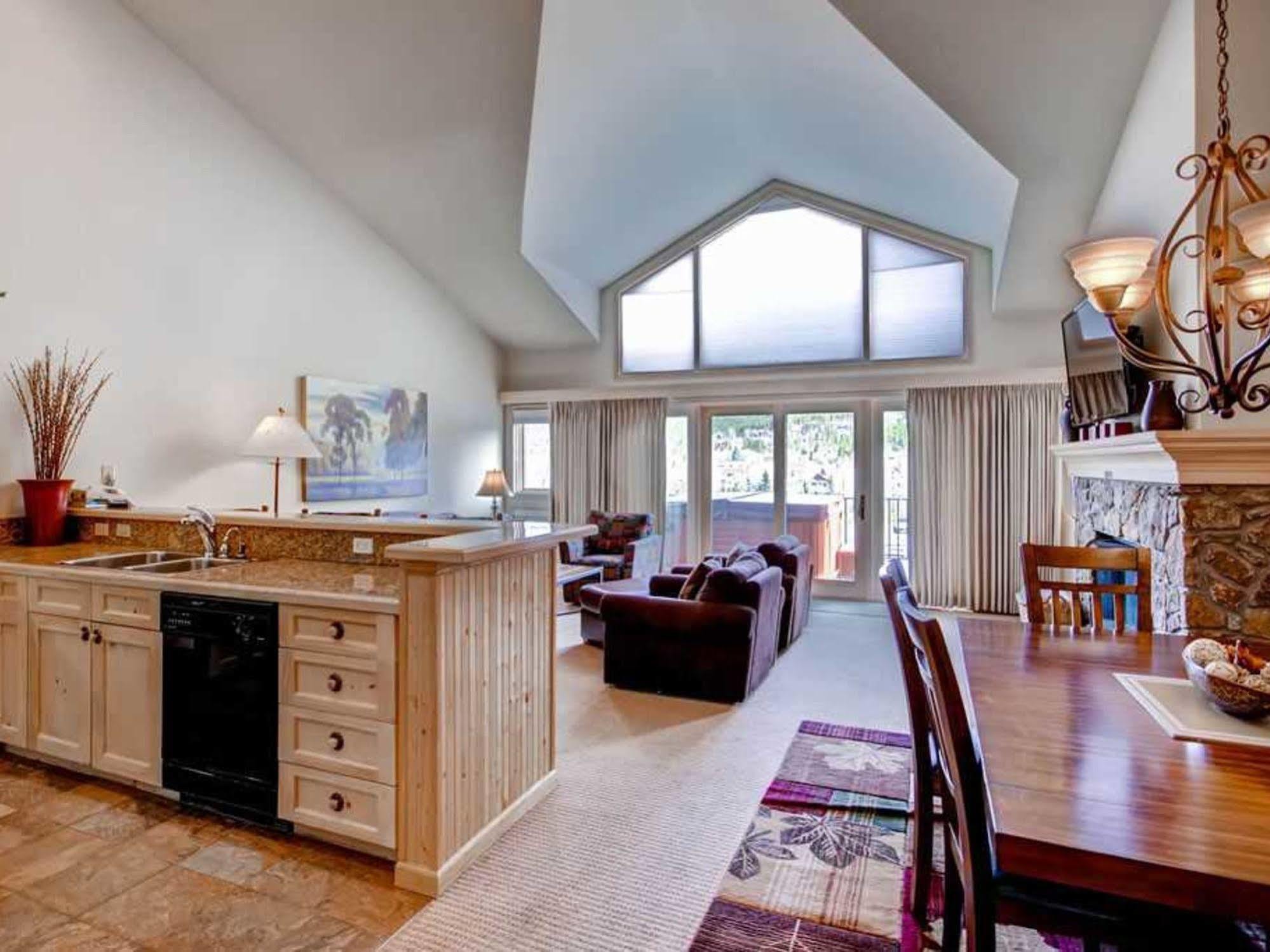 One Breckenridge Place Townhomes מראה חיצוני תמונה