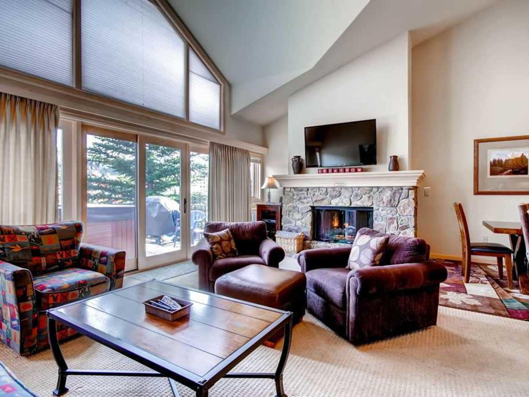 One Breckenridge Place Townhomes מראה חיצוני תמונה